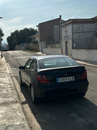 Mercedes-Benz Clase C 2004