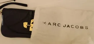 Pochette in pelle Marc Jacobs nera e oro
