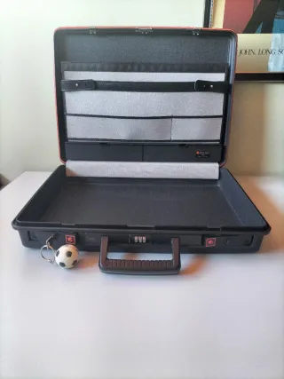 Maletín Delsey Negro