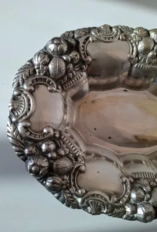 ANTIGUO CENTRO DE MESA ALPACA BAÑADA EN PLATA