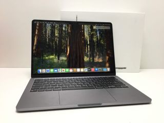 portatil apple apple macbook air m2 8-core 3.4 13 (8gpu) (2022) (a2681)