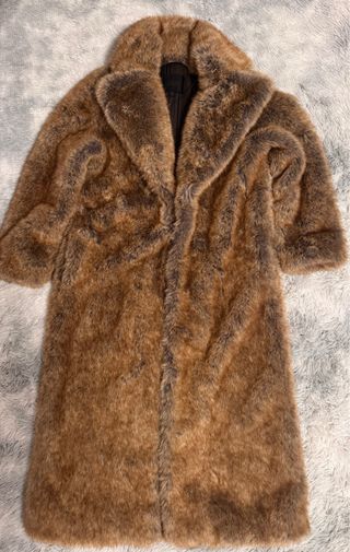 Abrigo Viral Efecto Pelo ZW Limited Edition