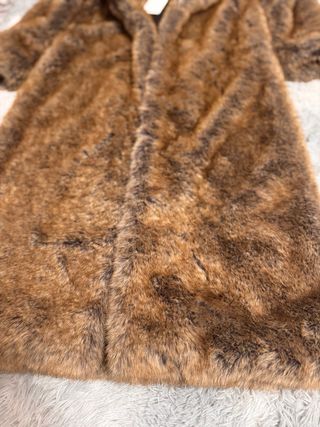 Abrigo Viral Efecto Pelo ZW Limited Edition