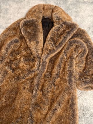 Abrigo Viral Efecto Pelo ZW Limited Edition