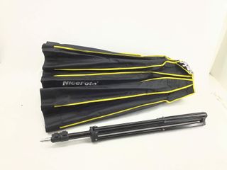 tripode nicefoto no tiene