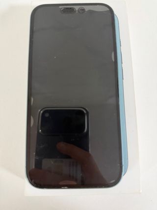 iPhone 16 color verde agua