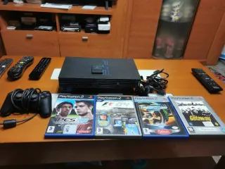 Consola PS2 Negra + 4 Juegos