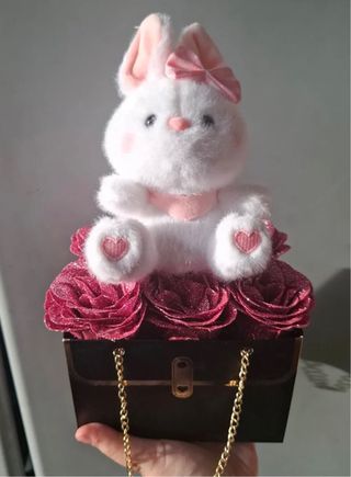 Rosas eternas con peluche