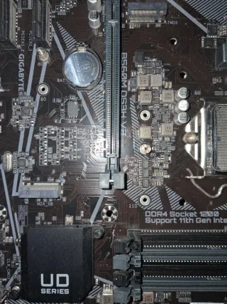 Gigabyte B560M DS3H V2 Placa Base