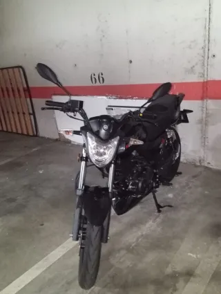 Keeway RKS Negra 125