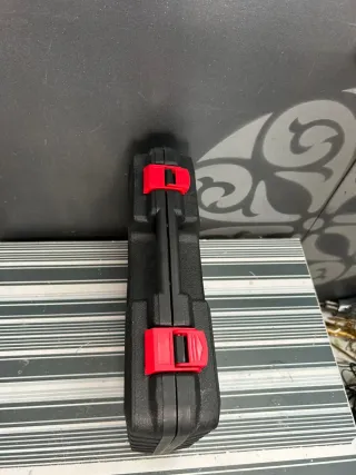 Caja de tijeras de podar eléctricas Utigo