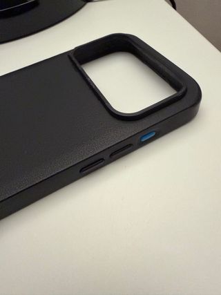 Custodia Rhinoshield Solid X per iPhone 17 Pro Max