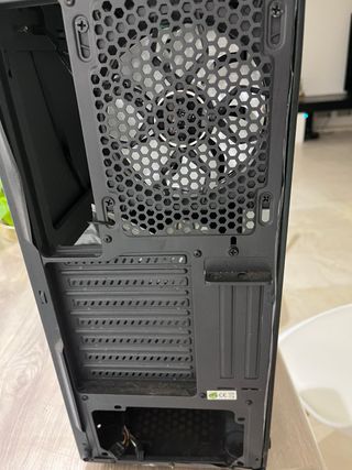 Caja PC Gaming Nueva - 3 +1 Ventiladores