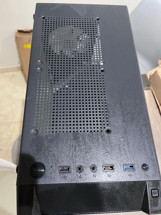 Caja PC Gaming Nueva - 3 +1 Ventiladores