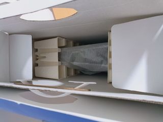 PS5 Pack Completo + mando regalo + 2 juegos