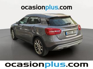 Mercedes-Benz GLA 200 d Urban 100 kW (136 CV)