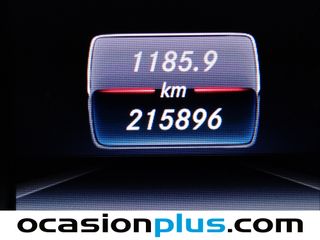 Mercedes-Benz GLA 200 d Urban 100 kW (136 CV)