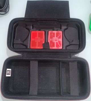 Funda para Nintendo Switch con 8 portajuegos NUEVA