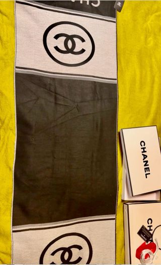 Pañuelo Chanel Blanco