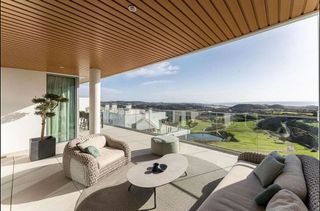 Piso en venta en Calahonda en Mijas