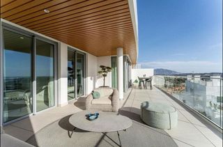 Piso en venta en Calahonda en Mijas