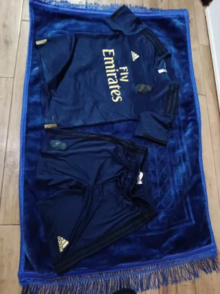 Equipación Adidas Real Madrid 13/14 años