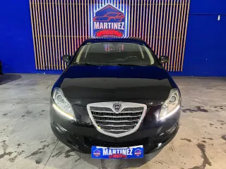 Lancia Delta 2013