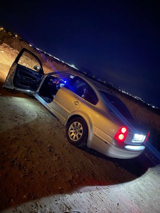 Volkswagen Passat 2002