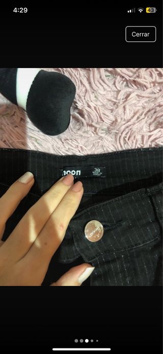 Pantalón acampanado negro noon