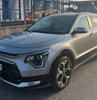 Kia Niro Hybrid HEV 1.6 141CV 2022 con sólo 39.000