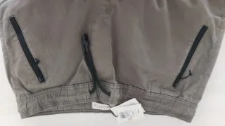 Pantalón Green Coast verde oliva. SIN ESTRENAR