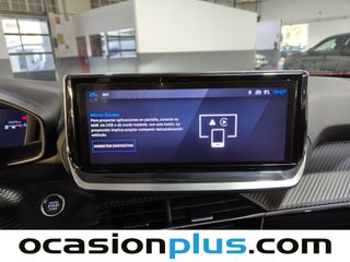 Peugeot 2008 Allure Hybrid eDCS6 100 kW (136 CV)