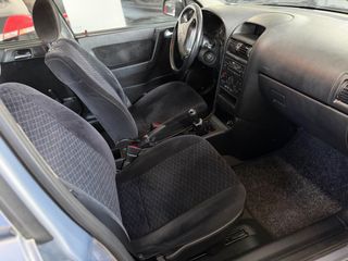 Opel Astra 2003