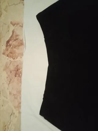 Pantaloni a gamba ampia neri con zip laterale donn