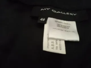 Pantaloni a gamba ampia neri con zip laterale donn