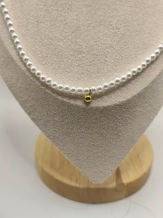 Gargantilla Perlas Minimalista Bola Dorada