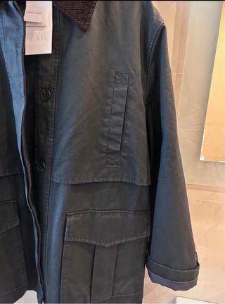 Parka Zara encerada Talla S