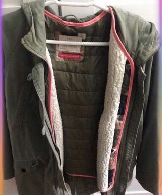 Parka Zara Verde caqui