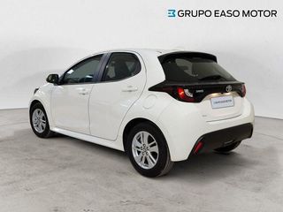 Toyota Yaris 1.5 120H Business Plus