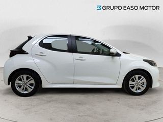 Toyota Yaris 1.5 120H Business Plus