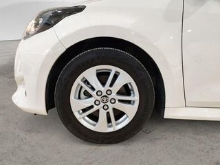 Toyota Yaris 1.5 120H Business Plus