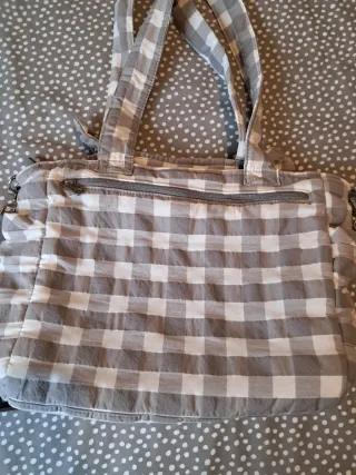 Bolso Maternidad Mayoral Cuadros Gris