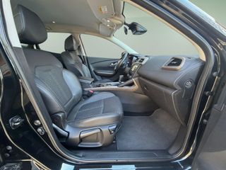 Renault Kadjar 1.5 DCi AUTOMATICO - COMO NUEVO