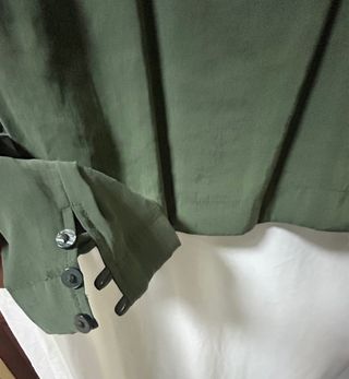 Blusa Zara verde militar talla M