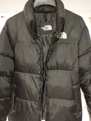 Cazadora deportiva unisex.