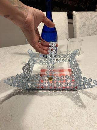 Cesto portaoggetti in pizzo azzurro