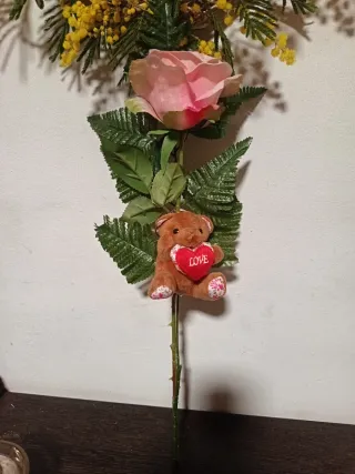 Rosa Artificial con Osito Love San Valentin