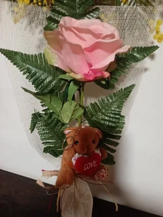 Rosa Artificial con Osito Love San Valentin