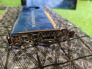 Tarjeta Gráfica AMD Radeon Pro WX 2100