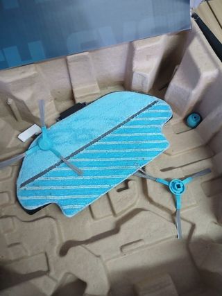 Cecotec Robot Aspirador y Fregasuelos Co